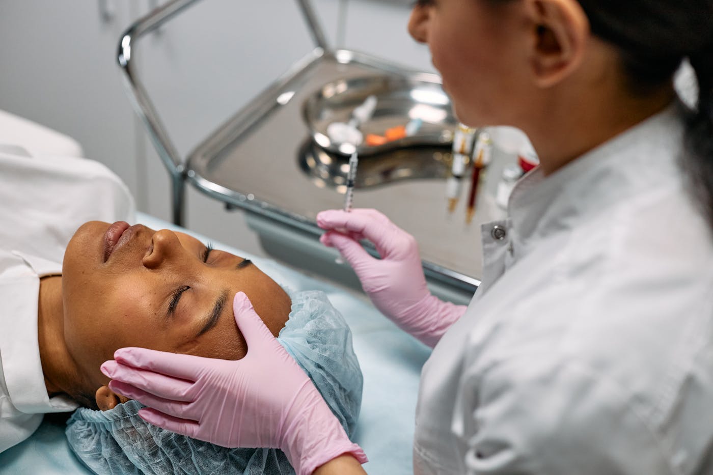 Anti-aging skin treatment session